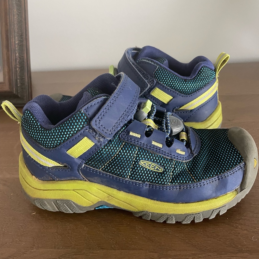 Boys Keen Hiking Shoes, 11